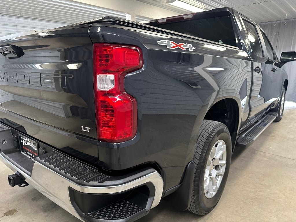 Used 2024 Dark Ash Metallic Chevrolet LT (2FL) image 28