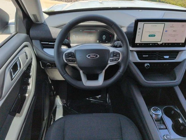New 2026 Space White Metallic Ford Active image 16