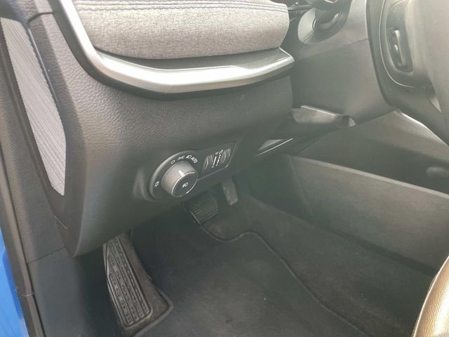 Certified Used 2024 Hydro Blue Pearlcoat Jeep Latitude image 27