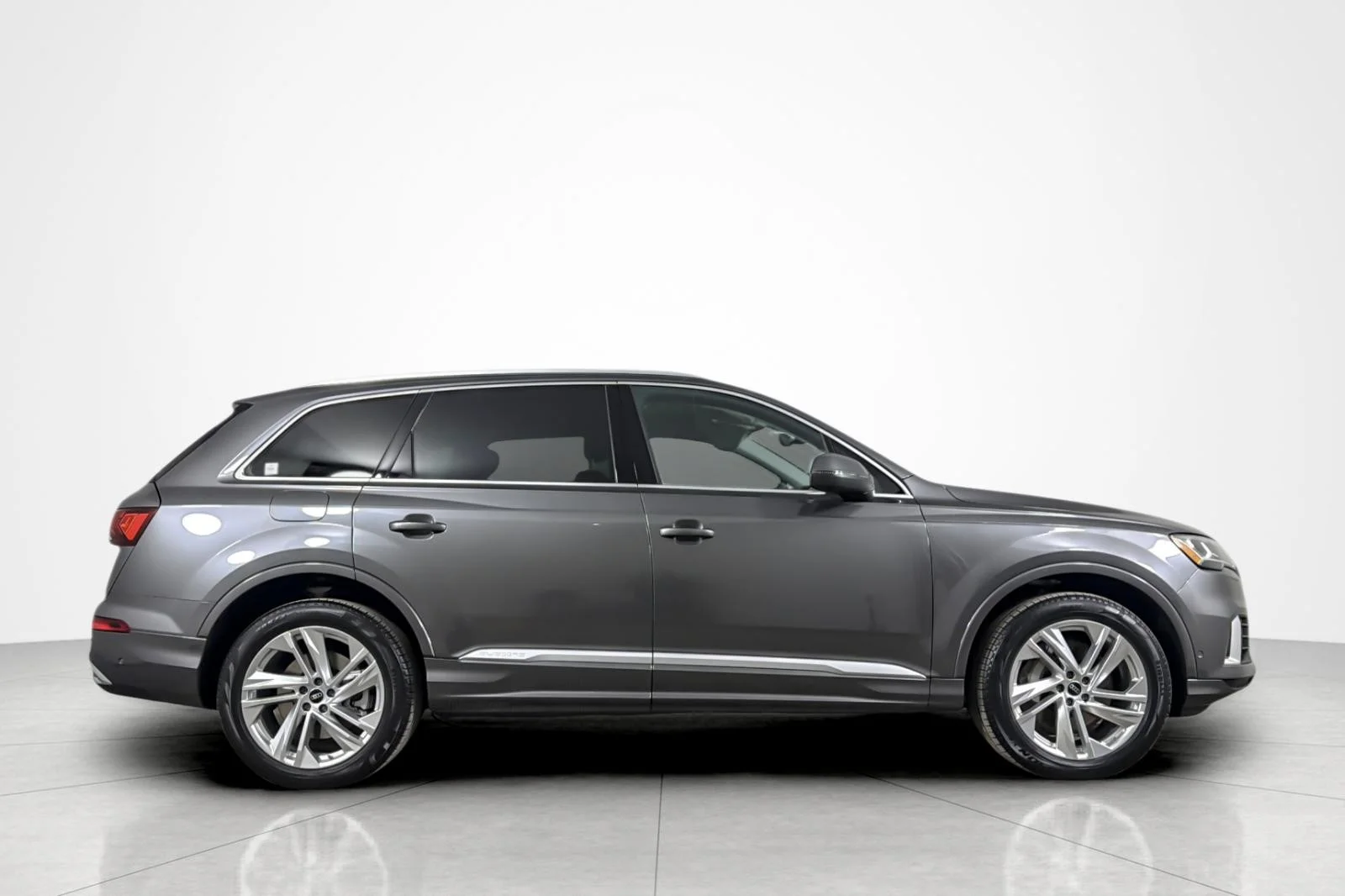 Used 2023 Samurai Gray Metallic Audi Premium 45 TFSI quattro image 6