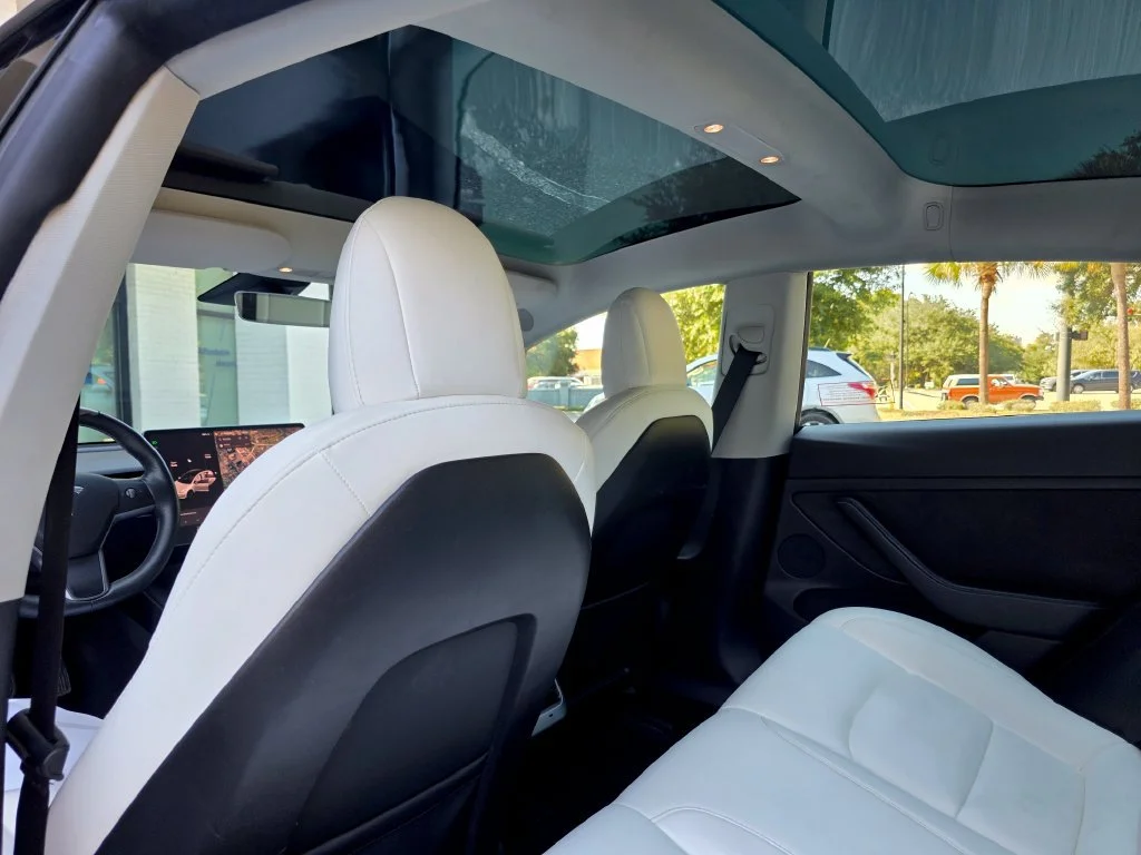 Used 2021  Tesla Long Range image 24