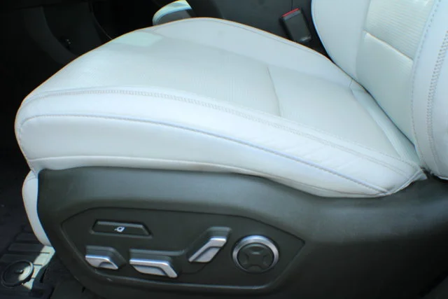 Used 2025 Rockwood Green Hyundai Calligraphy image 15