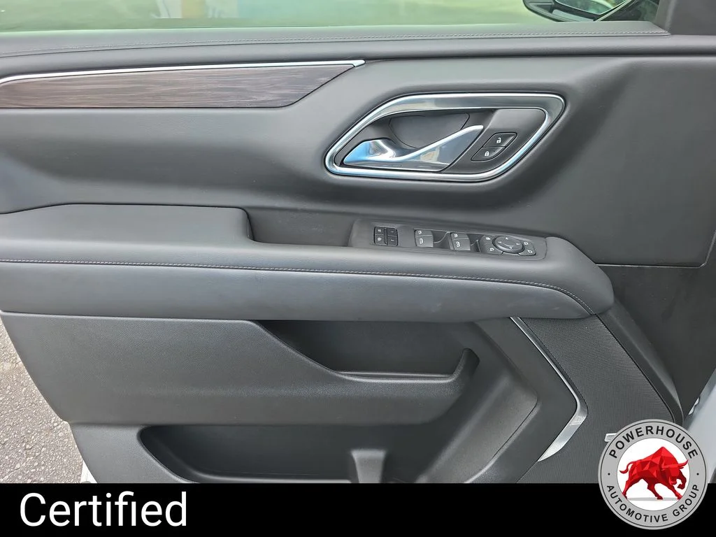 Certified Used 2024 White Chevrolet Z71 image 19