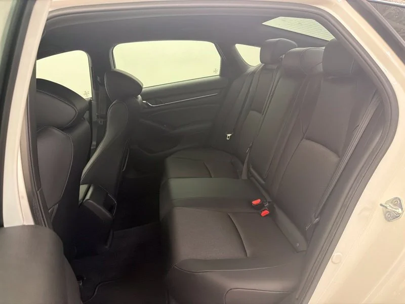 Used 2022  Honda Sport image 13