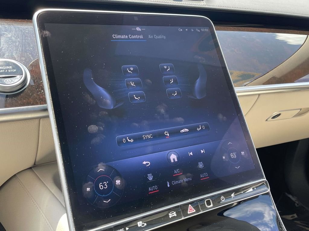 Used 2022  Mercedes-Benz S 580 image 28