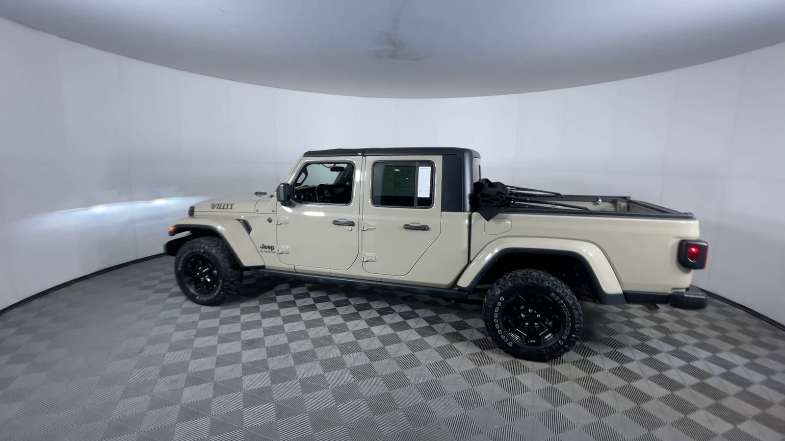Used 2022 Limited Edition Gobi Clearcoat Jeep Willys image 6