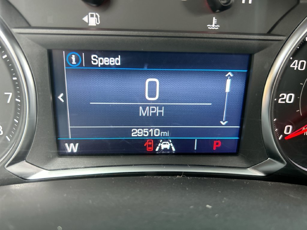 Used 2024 Gray GMC SLE image 17