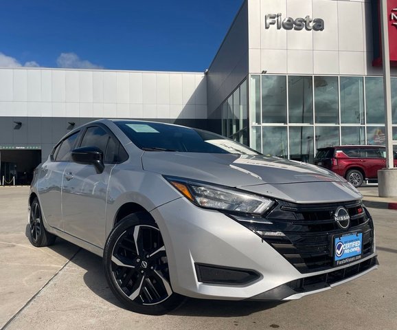 2024 Nissan Versa 1.6 SR
