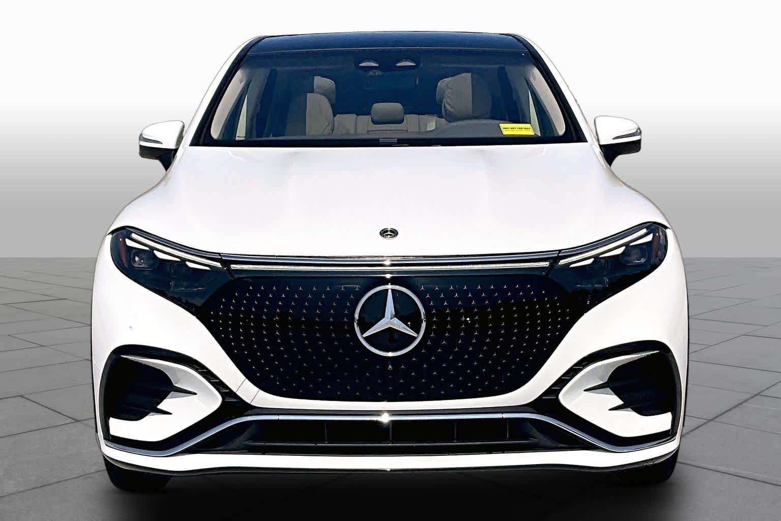 Used 2023 Polar White Mercedes-Benz EQS 580 image 3
