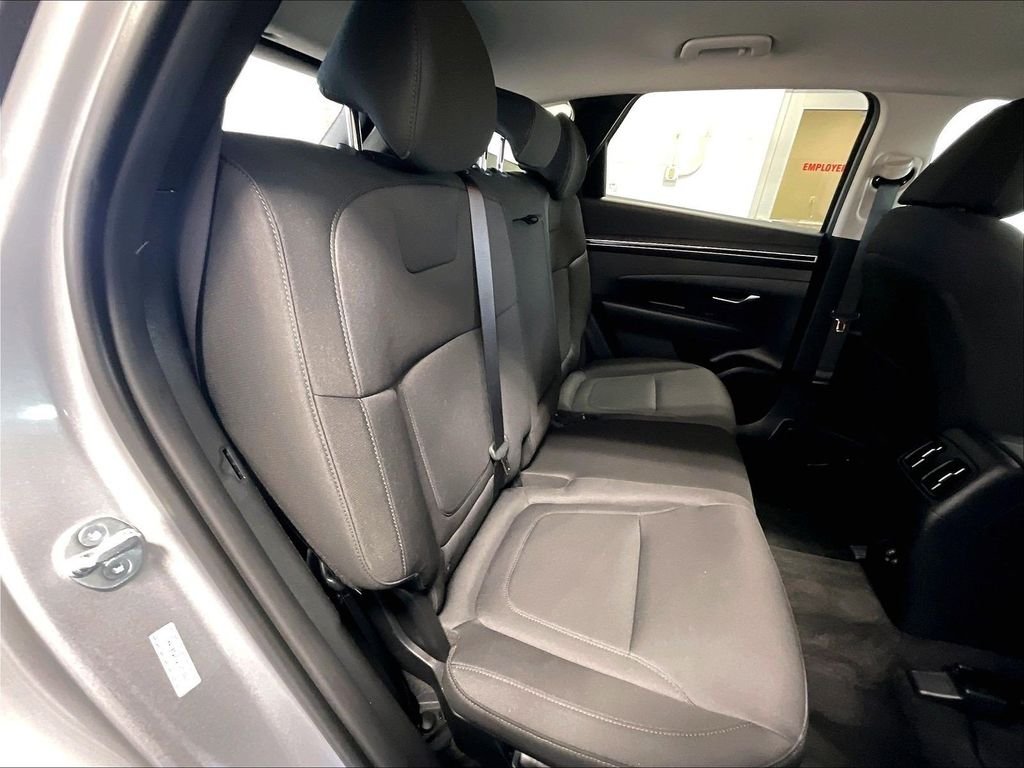 Used 2023 Silver Hyundai SEL image 16