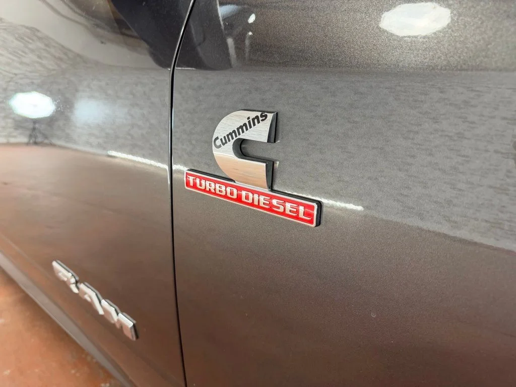 Used 2024 Granite Crystal Metallic Clearcoat Ram Laramie image 9
