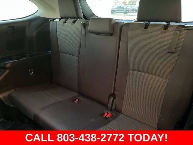 2024 Toyota Highlander LE - Photo 12