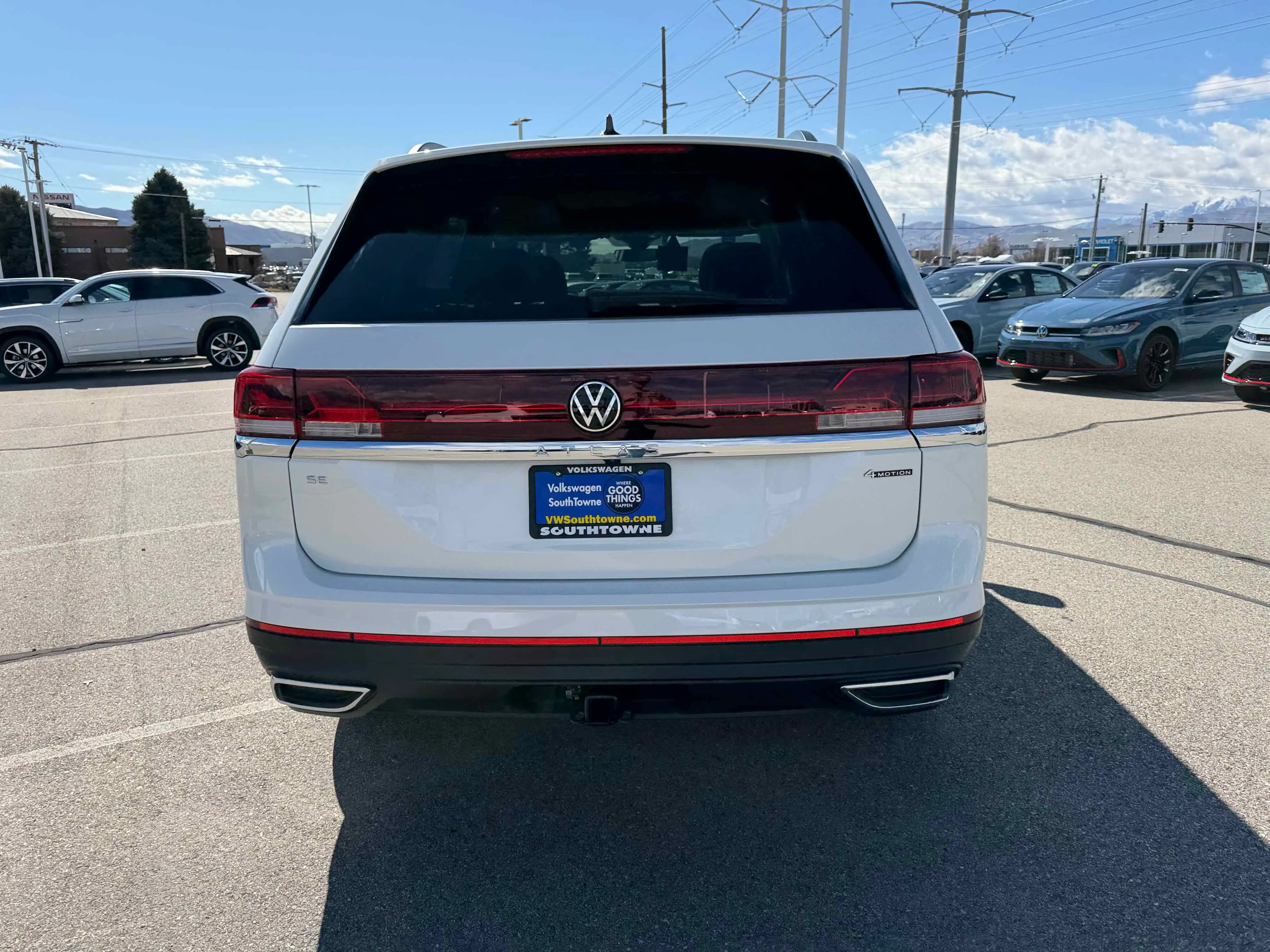 New 2026 Opal White Volkswagen 2.0T SE w/Technology image 4