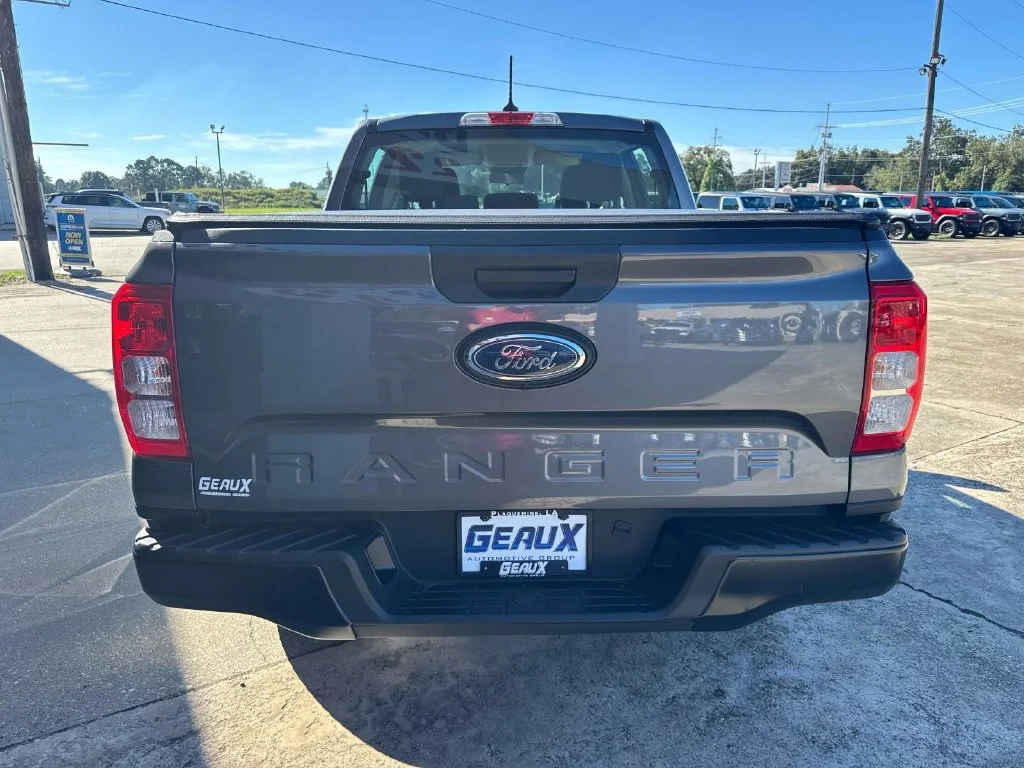 Used 2024 Gray Ford XL image 14