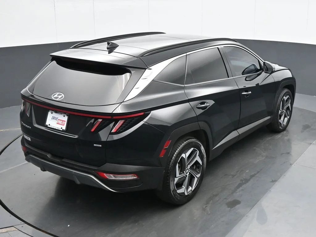 Used 2024 Black Hyundai Limited image 21