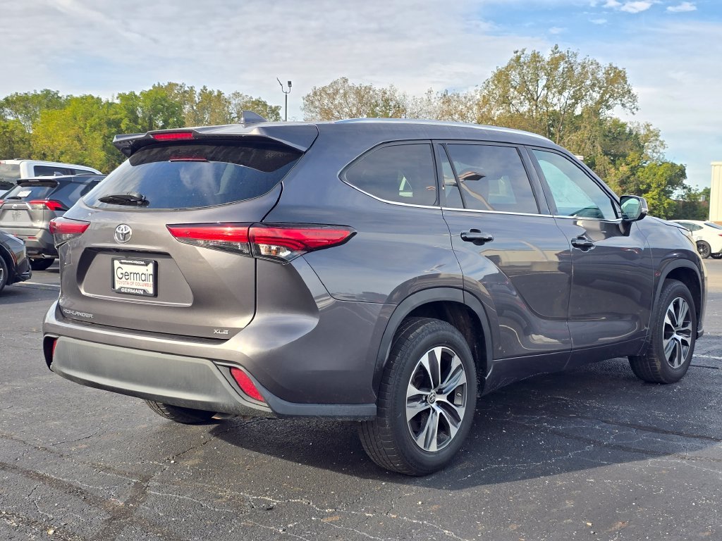 Certified Used 2021 Gray Toyota XLE image 7