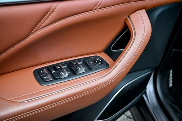 Used 2022 GRAY Maserati Modena image 21