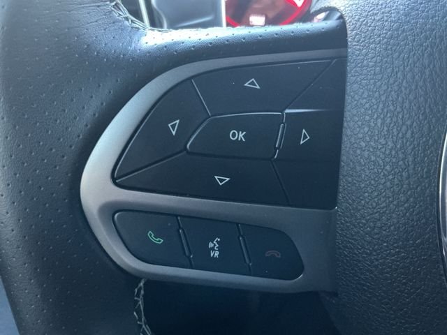 Used 2022 Red Dodge SRT Hellcat image 18