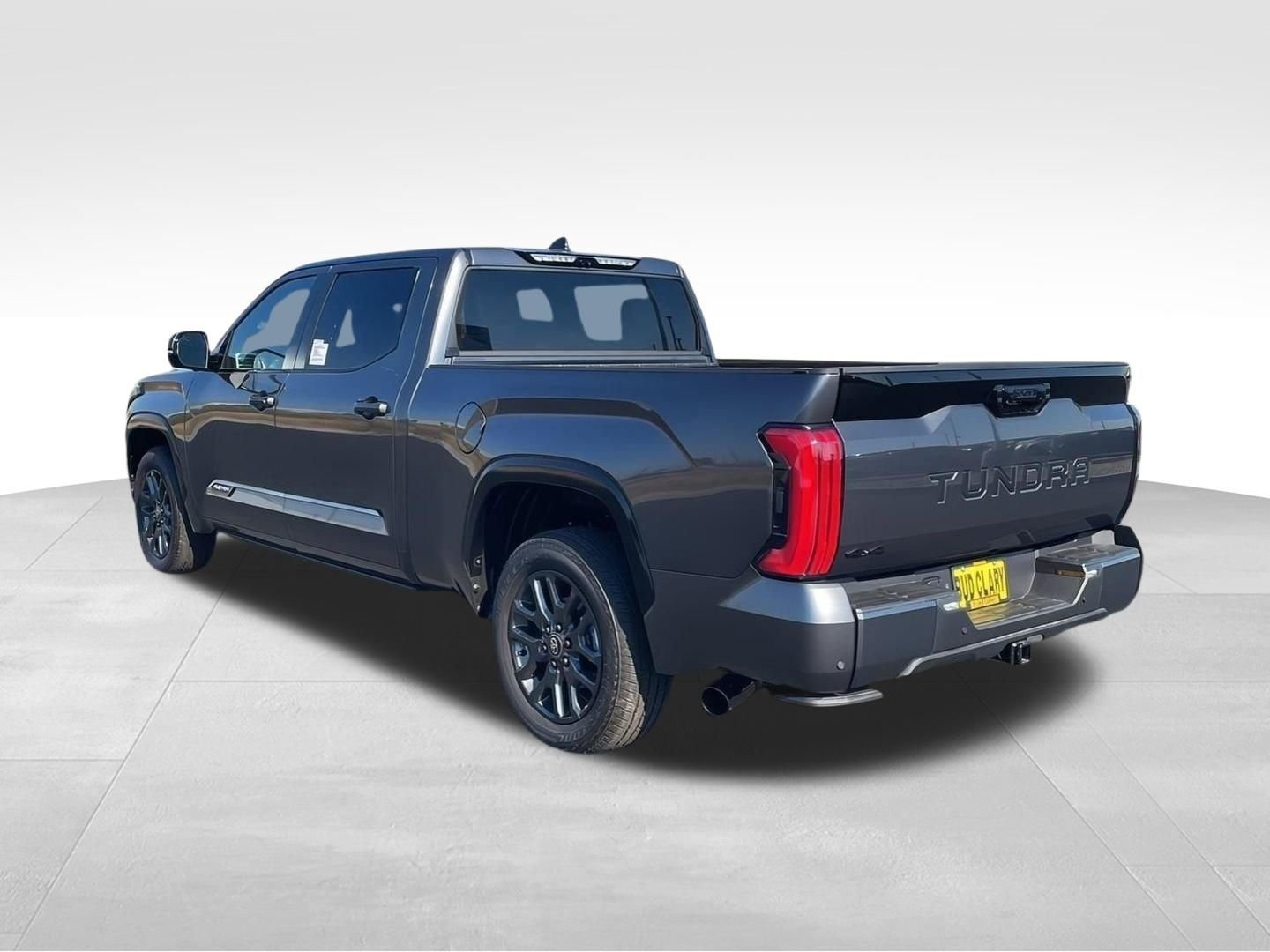 2025 Toyota Tundra Platinum - Photo 7