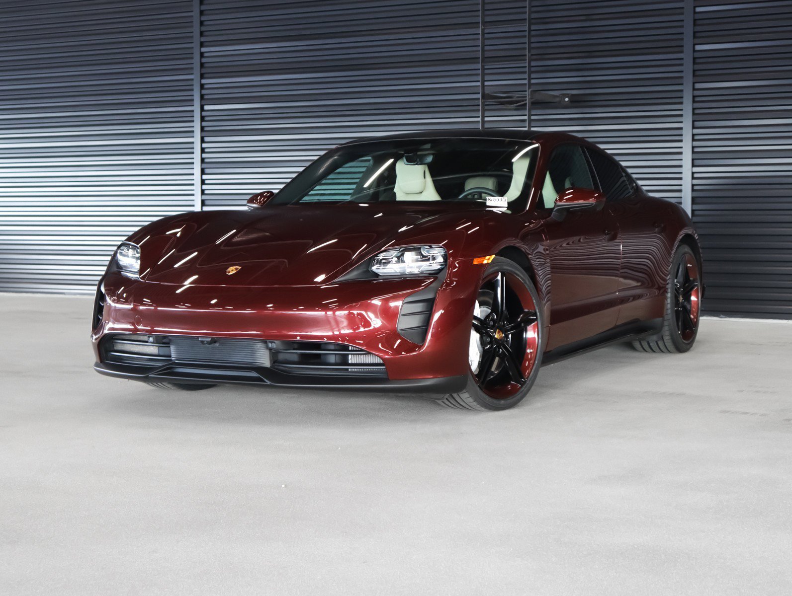 2022 Porsche Taycan Base