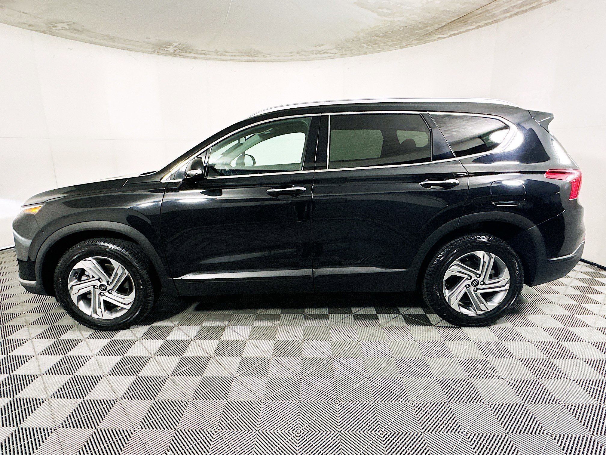 2023 Hyundai Santa thumbnail 8