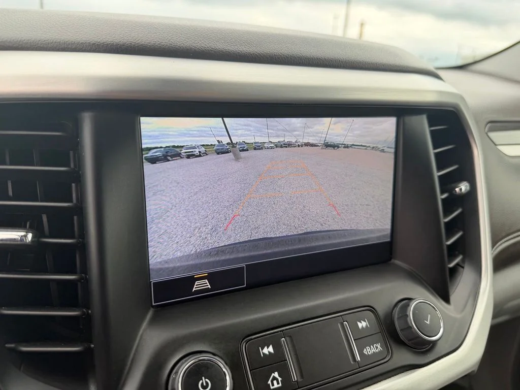Used 2023 Black GMC SLT image 20