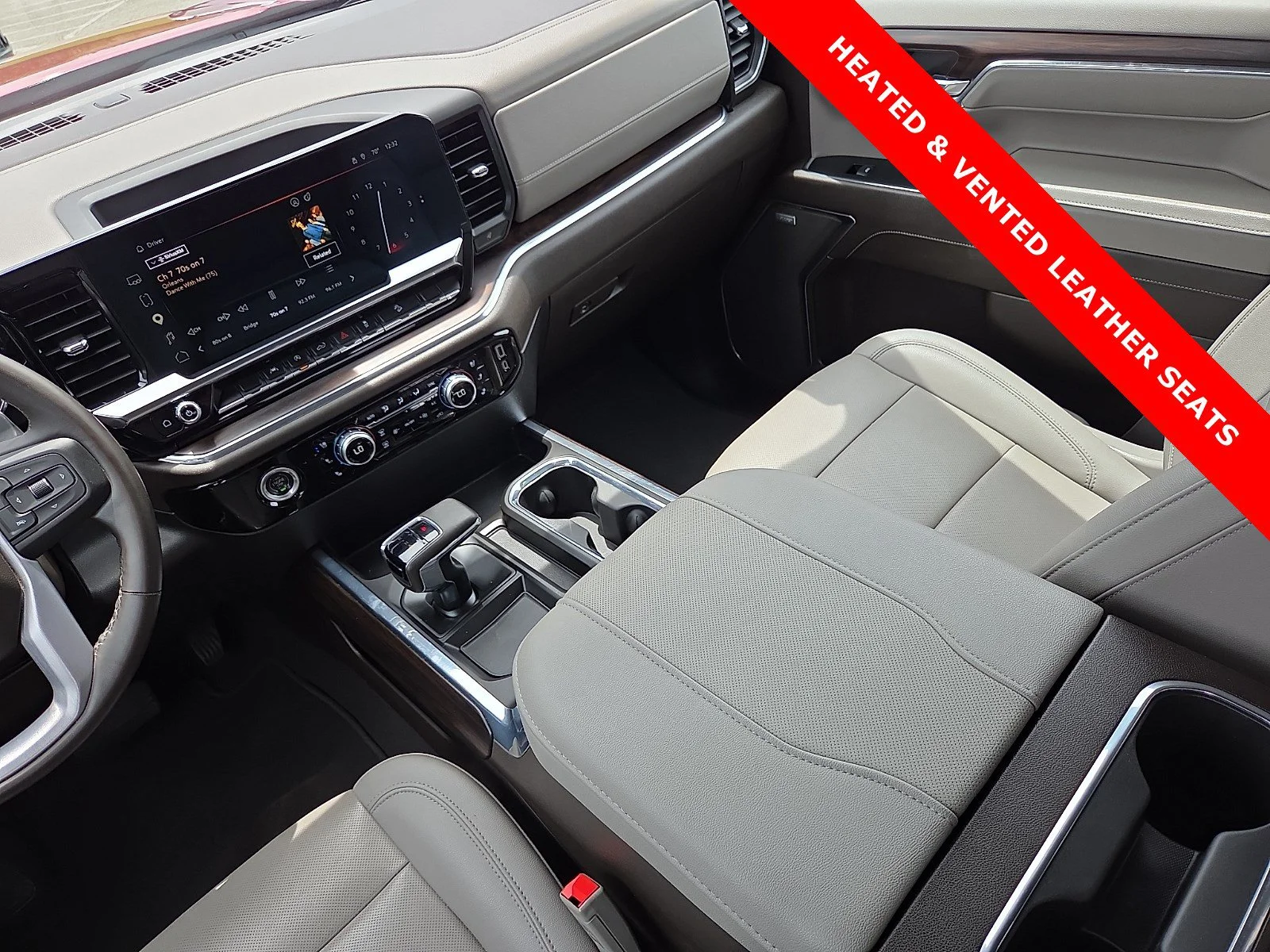 Used 2023 Volcanic Red Tintcoat GMC SLT image 12