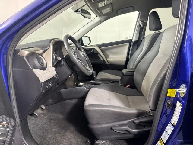 Used 2015 Blue Toyota LE image 11