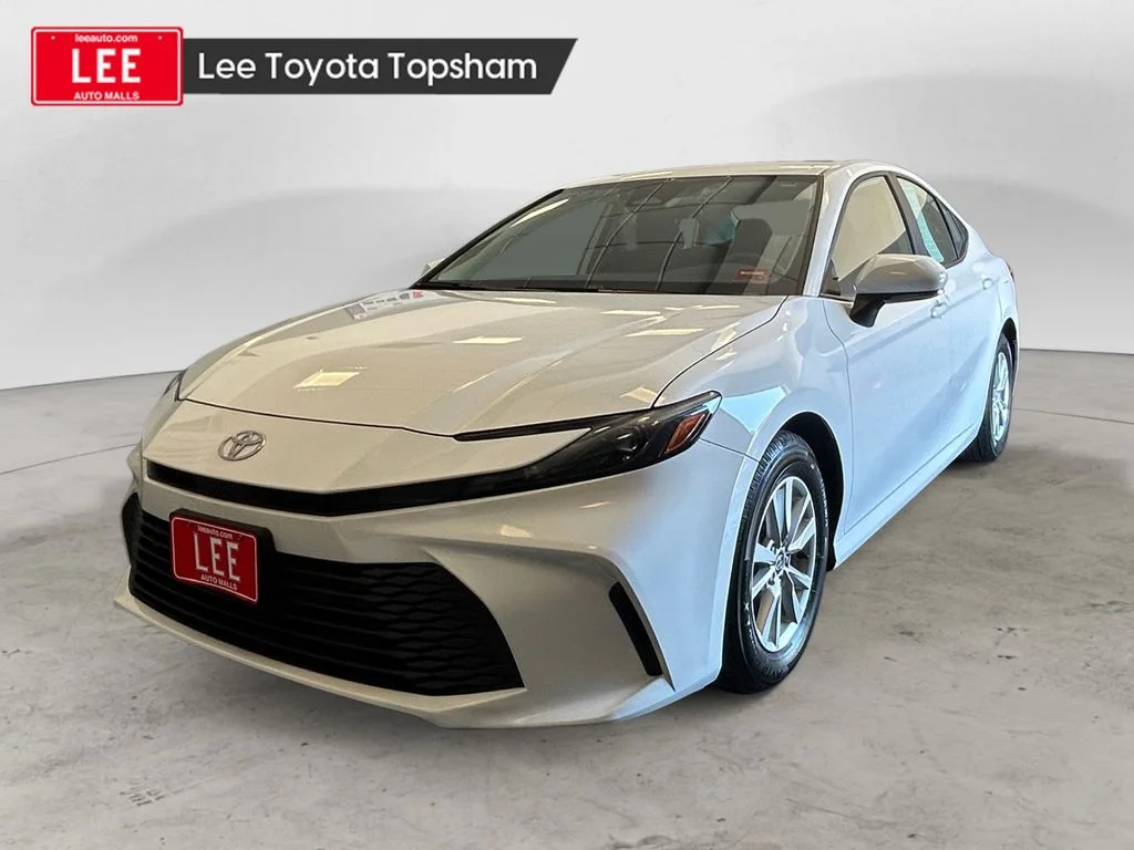 Used 2025 Ice Toyota LE image 1