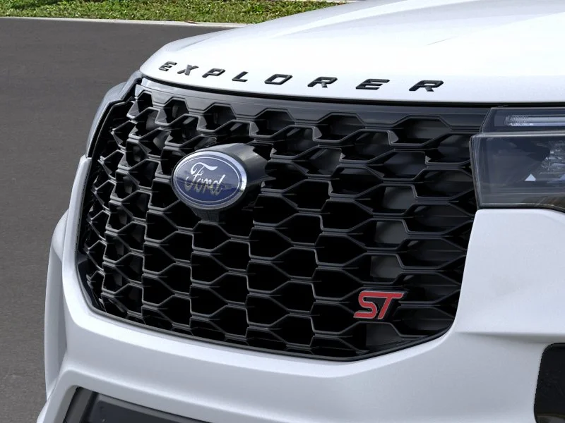 New 2026 Star White Metallic Tri-Coat Ford ST image 41