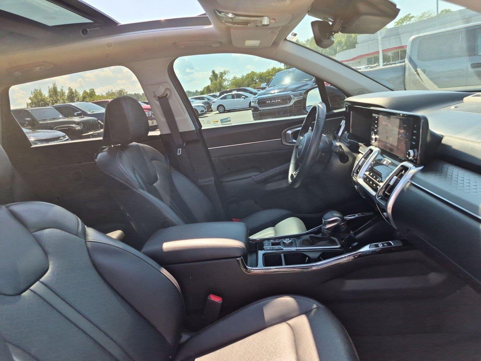 Used 2023 GRAVITY GRAY KIA  image 41