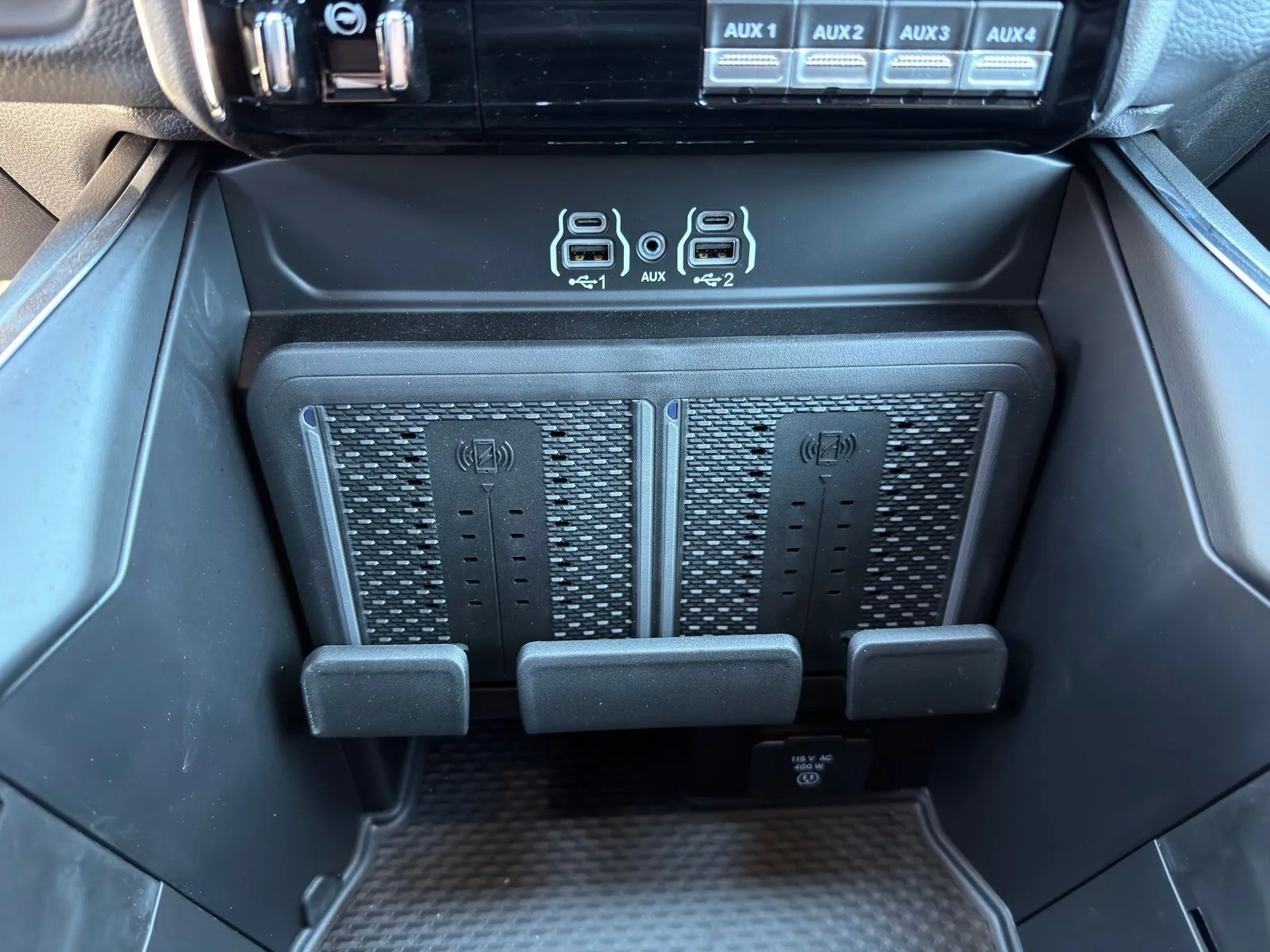 New 2026 Forged Blue Metallic Exterior Paint RAM Laramie image 24