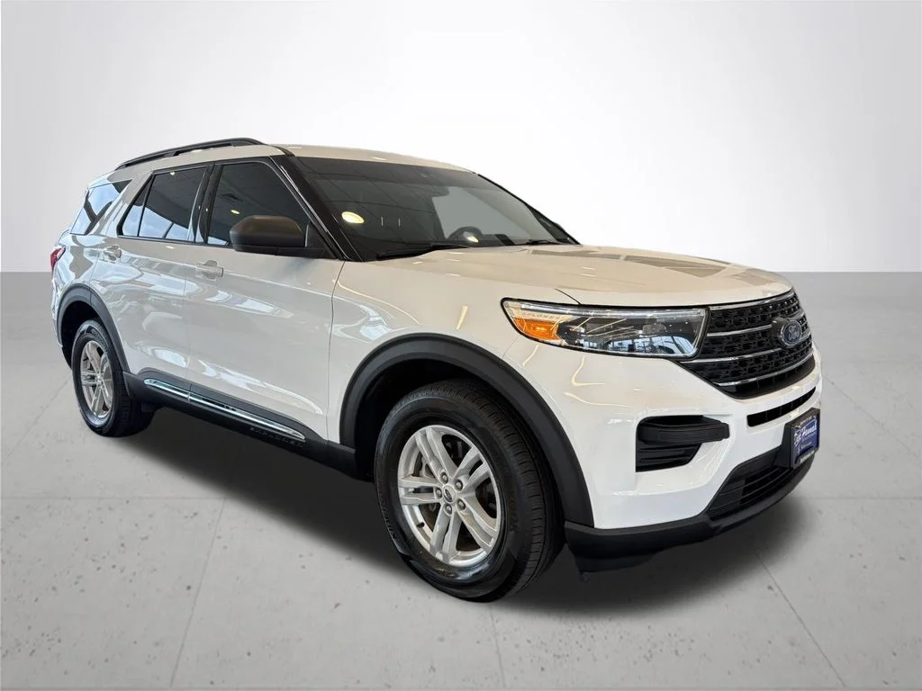 Used 2024 White Ford XLT image 5