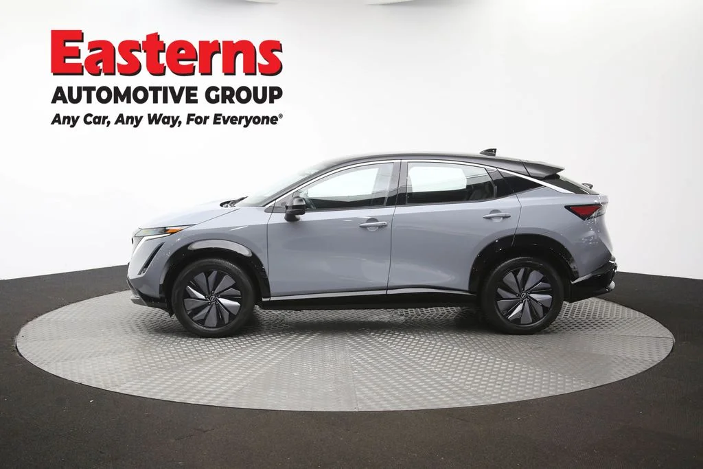 Used 2023 Gray Nissan VENTURE+ image 58