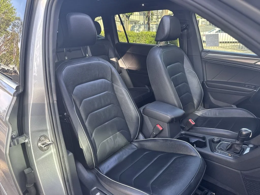 Used 2020 Silver Volkswagen 2.0T SEL Premium R-Line image 27