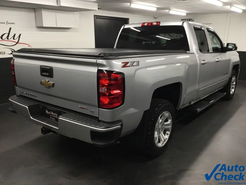 Used 2018 Silver Chevrolet LT image 11