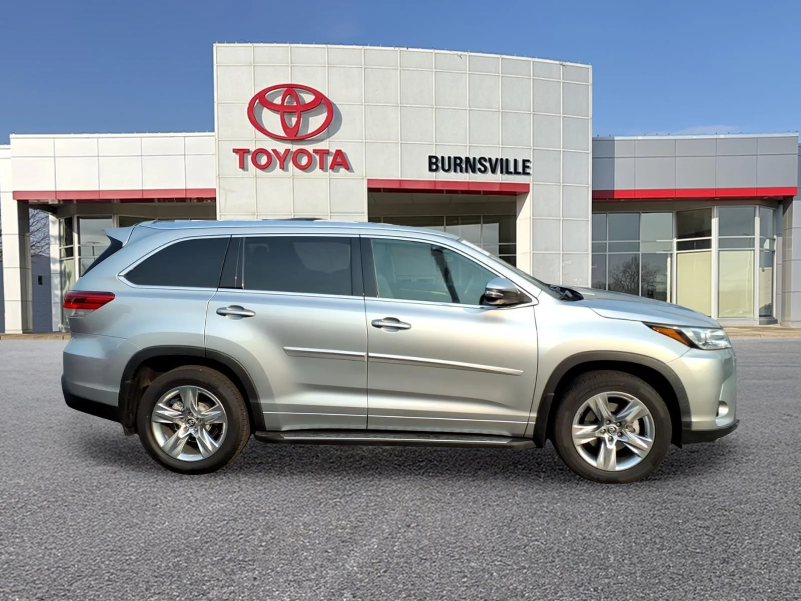 Certified 2019 Toyota Highlander Limited with VIN 5TDDZRFH5KS969740 for sale in Burnsville, Minnesota