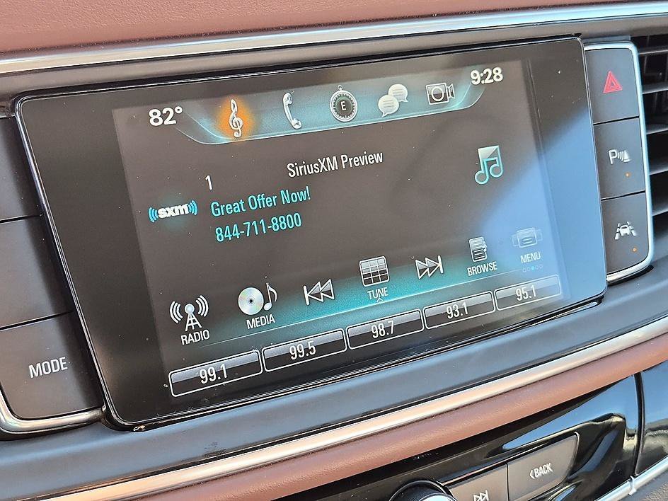 Certified Used 2019 Includes Satin Nickel lower exterior accent color.) Buick Avenir image 22