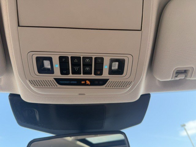 Used 2022 Red Metallic Ford Platinum image 18