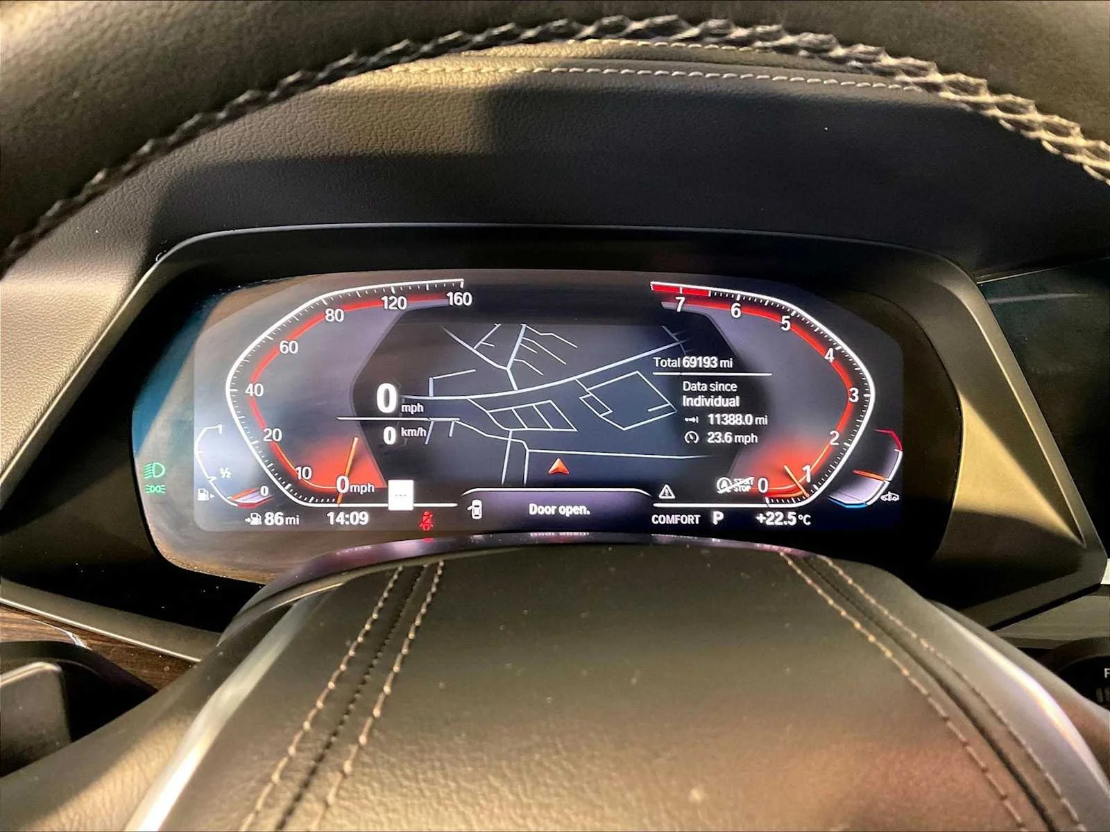 Used 2020 Black Sapphire Metallic BMW xDrive40i image 29