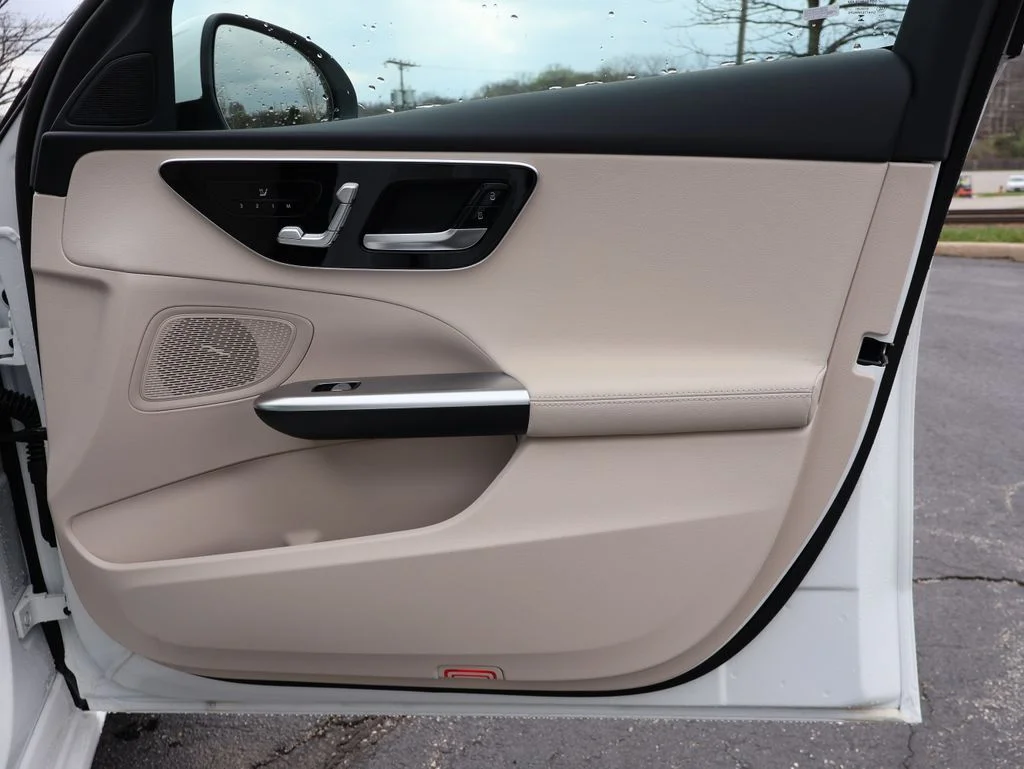 Used 2026 Polar White Mercedes-Benz C 300 image 12
