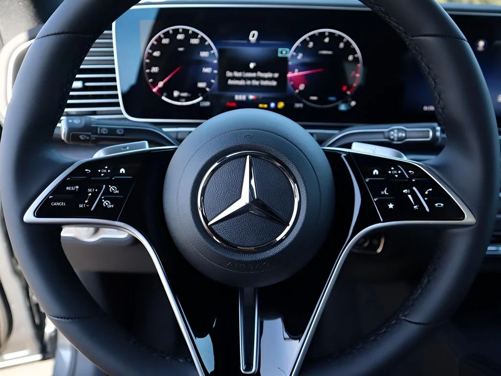 New 2026 Selenite Gray Metallic Mercedes-Benz GLE 350 image 36