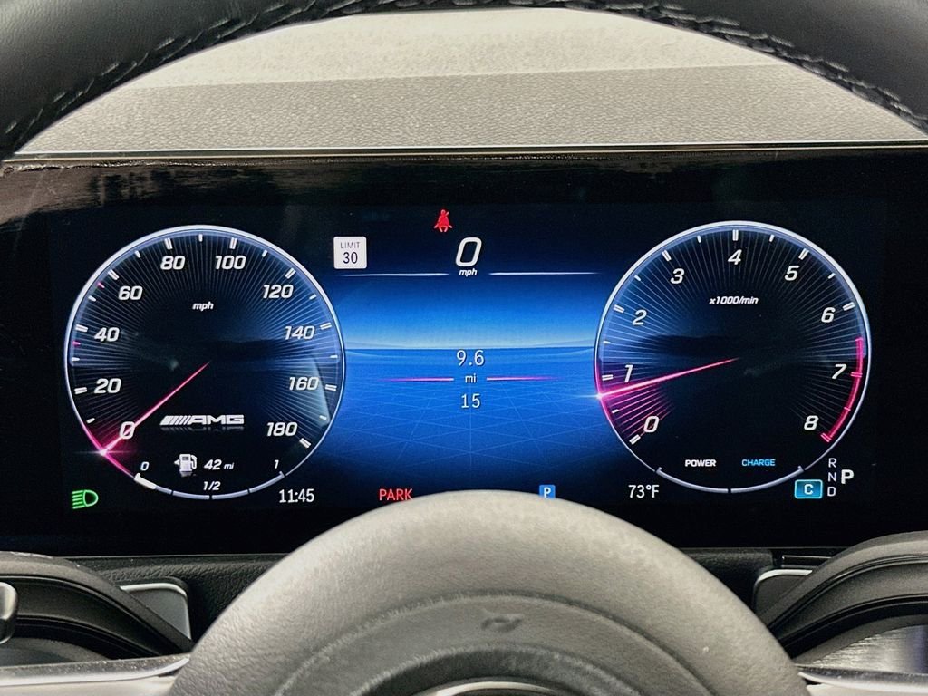 2026 Mercedes-Benz GLB AMG GLB 35 - Photo 11