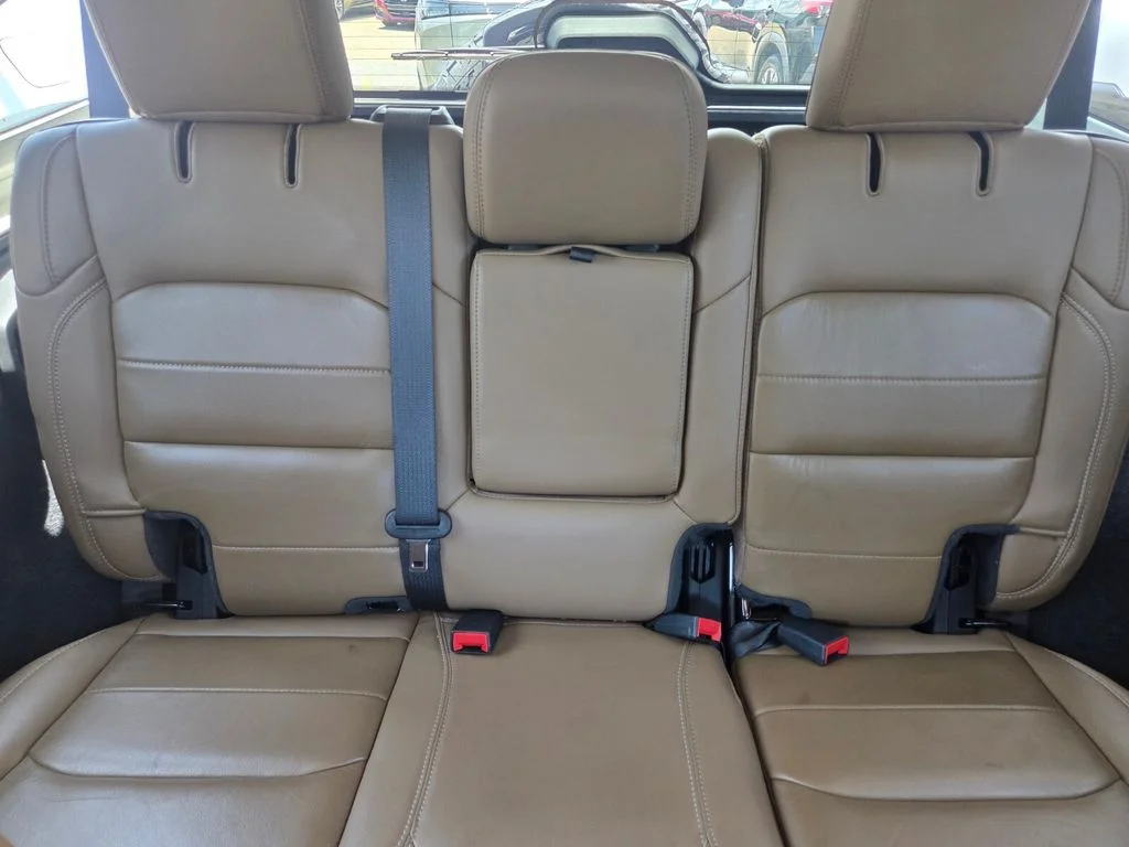 Used 2020 Green Jeep Unlimited Sahara image 29
