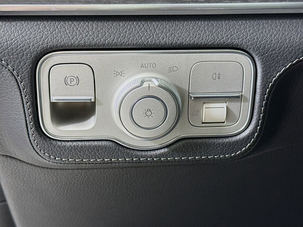New 2026 Polar White Mercedes-Benz GLE 450 image 44