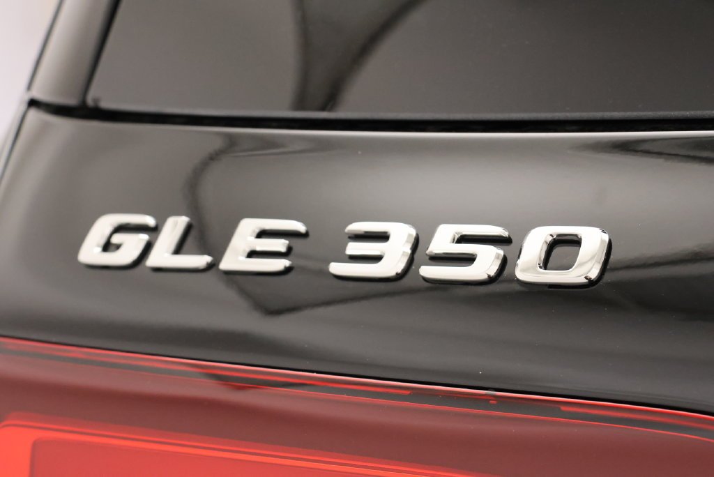 Certified Used 2026 Black Mercedes-Benz GLE 350 image 9