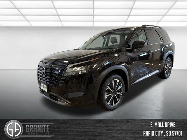 2026 Nissan Pathfinder Platinum 4WD's photo