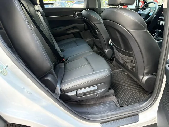 Used 2026 White Kia S image 15