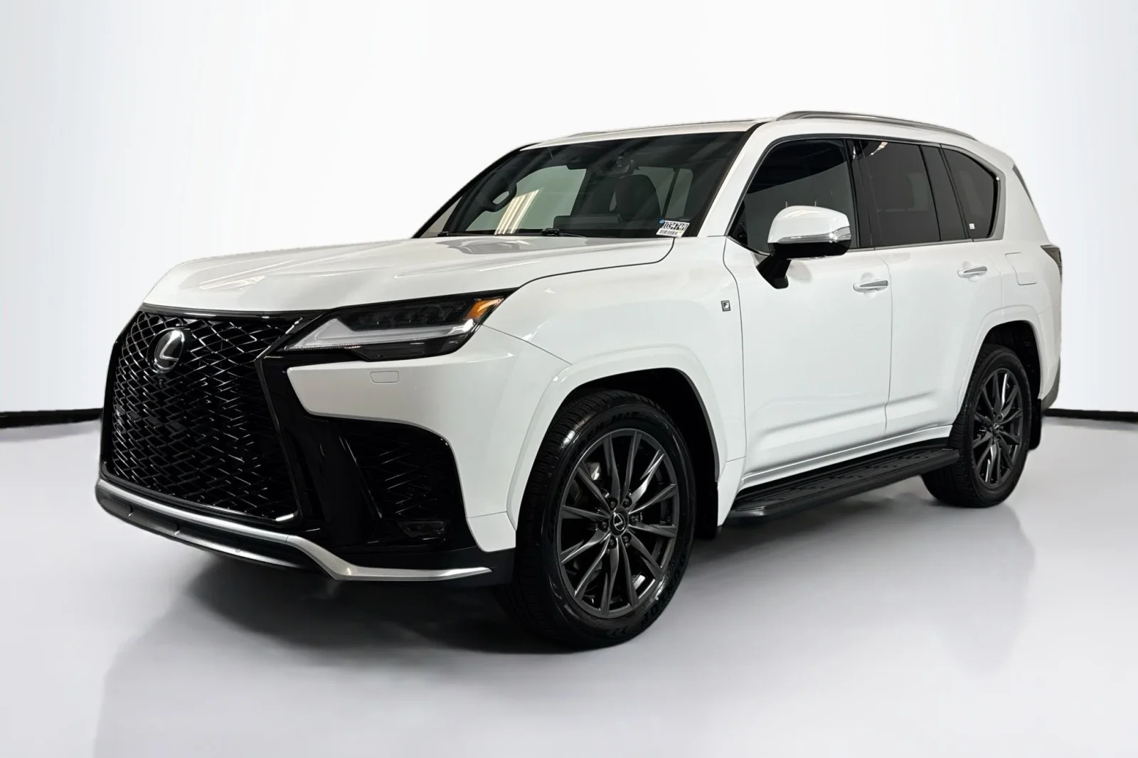 2024 Lexus LX 600 600 F-Sport's photo