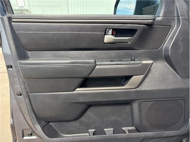 Used 2022 Magnetic Gray Metallic Toyota SR5 (A10) 4x2 CrewMax 5.5 ft. box 145.7 in. WB image 11